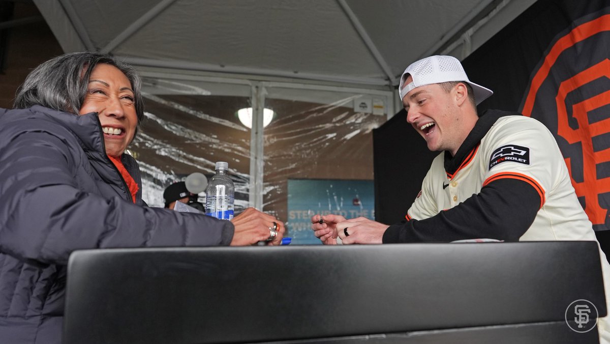 SFGiants tweet media