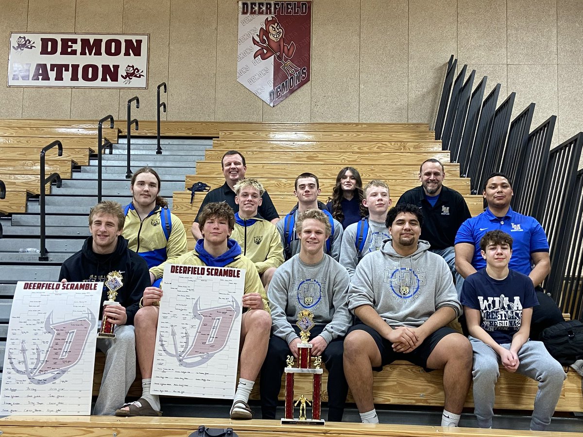 LcatsAthletics's tweet photo. Deerfield Scramble Results:
113: Logothetis 3rd
138: Lawrence 5th
144: Braund 2nd
157: Wollin 5th
165: Bohlman 7th
190: Burling 1st 🏆
215: Cassady 1st
286: Vallo 9th

Team Results: 3rd out of 18

Owen Burling was named the Most Outstanding Wrestler of the tournament! #LCatPride https://t.co/ipAuxOxBkh