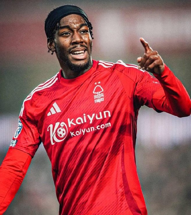 I will never forgive Manchester United for making me believe that Elanga was finished 😭😭