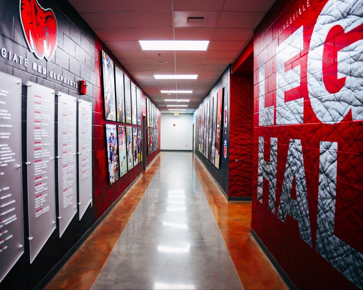🚧 New Upgrades in Legacy Hallway 🚧

Stay Tuned….    |   🔴🐘🏈