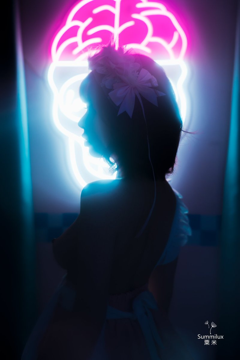 The truth is out there
M:<a href="/Dokiimelo/">MIKI</a>