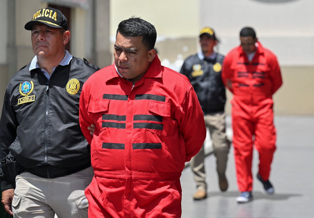 MIEMBROS DEL TREN DE ARAGUA REPATRIADOS, LES SERÁ RECONOCIDA SU ARDUA LABOR DELICTIVA EN EL EXTERIOR, AL SER NOMBRADOS CANDIDATOS A DIPUTADOS, ALCALDES Y CONCEJALES; EN  LAS PRÓXIMAS ELECCIONES. LOS QUE NO SEAN NOMINADOS A CARGOS DE ELECCION POPULAR, SERÁN NOMBRADOS JUECES DE