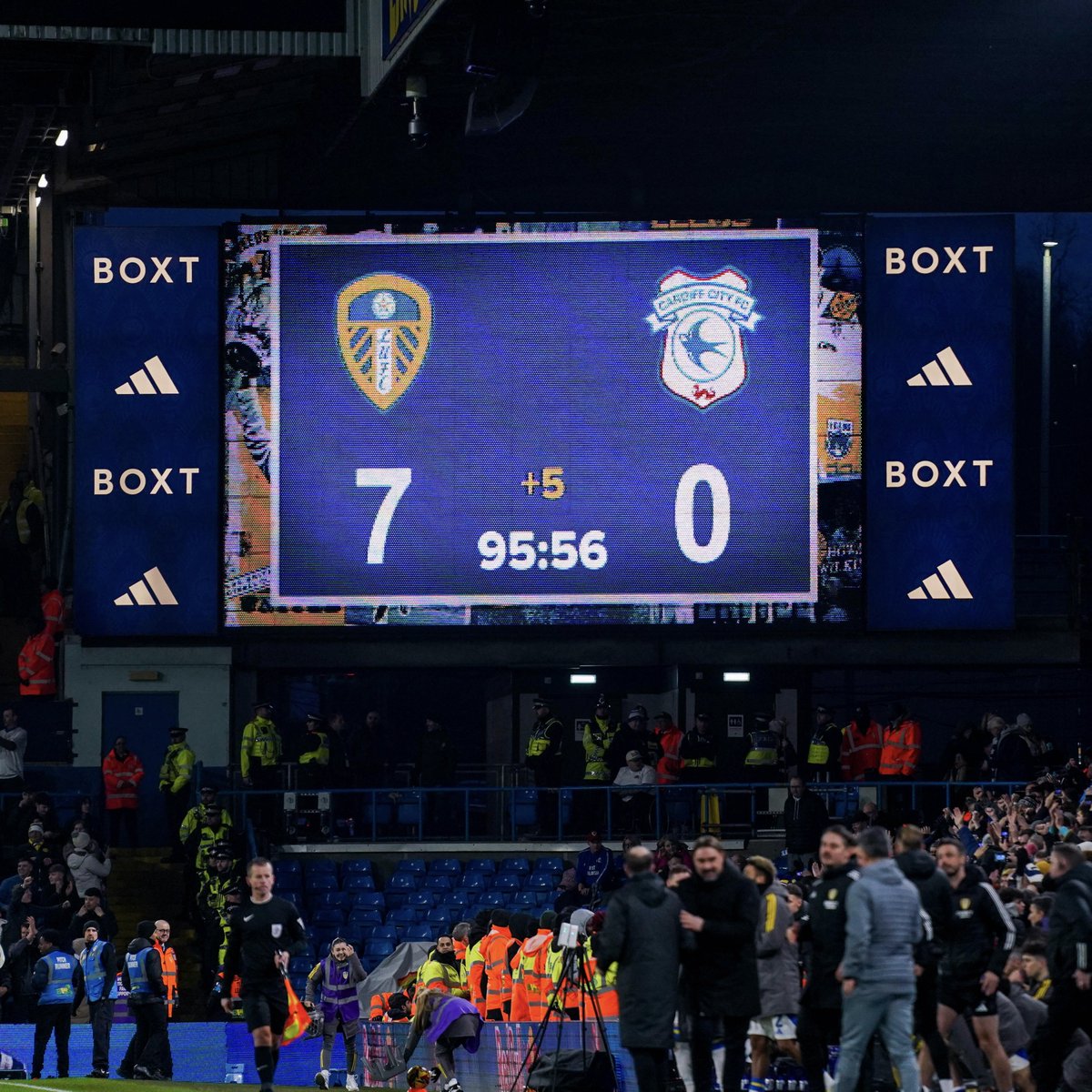 😍 HANG IT IN THE LOUVRE!