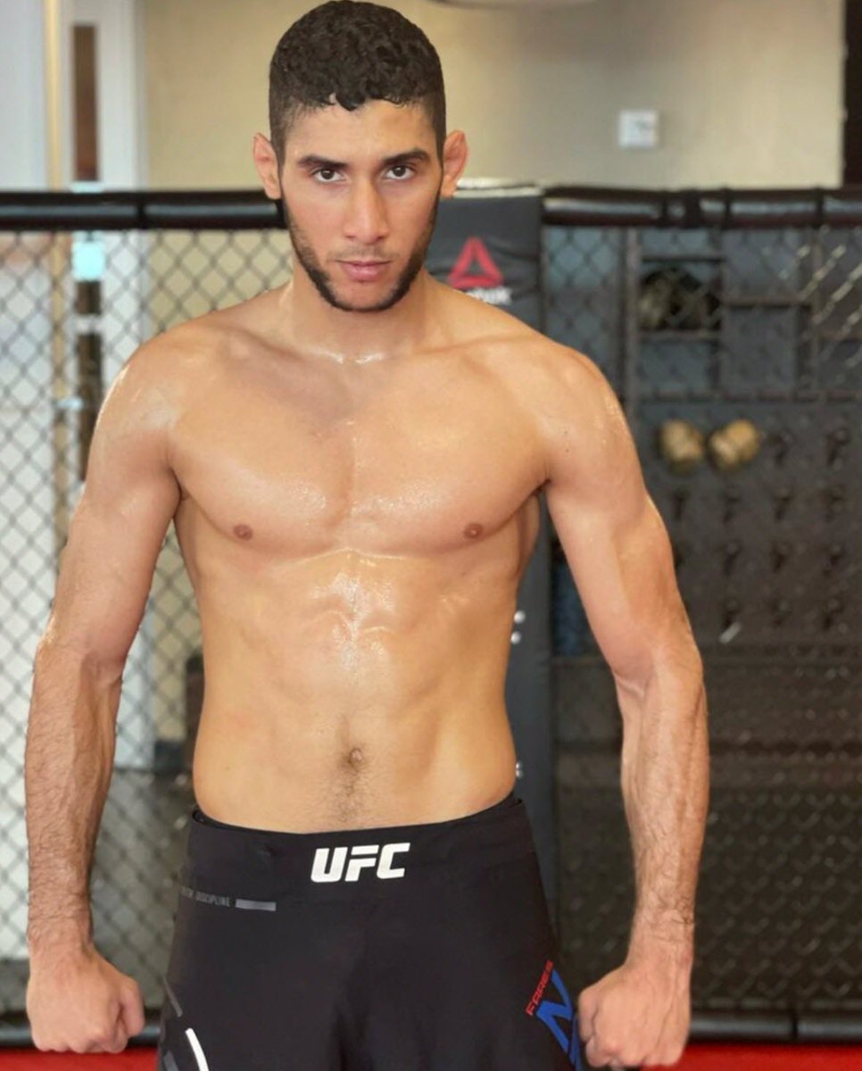 MMA__TIME's tweet photo. PARIS. https://t.co/LHPDVoUrjr