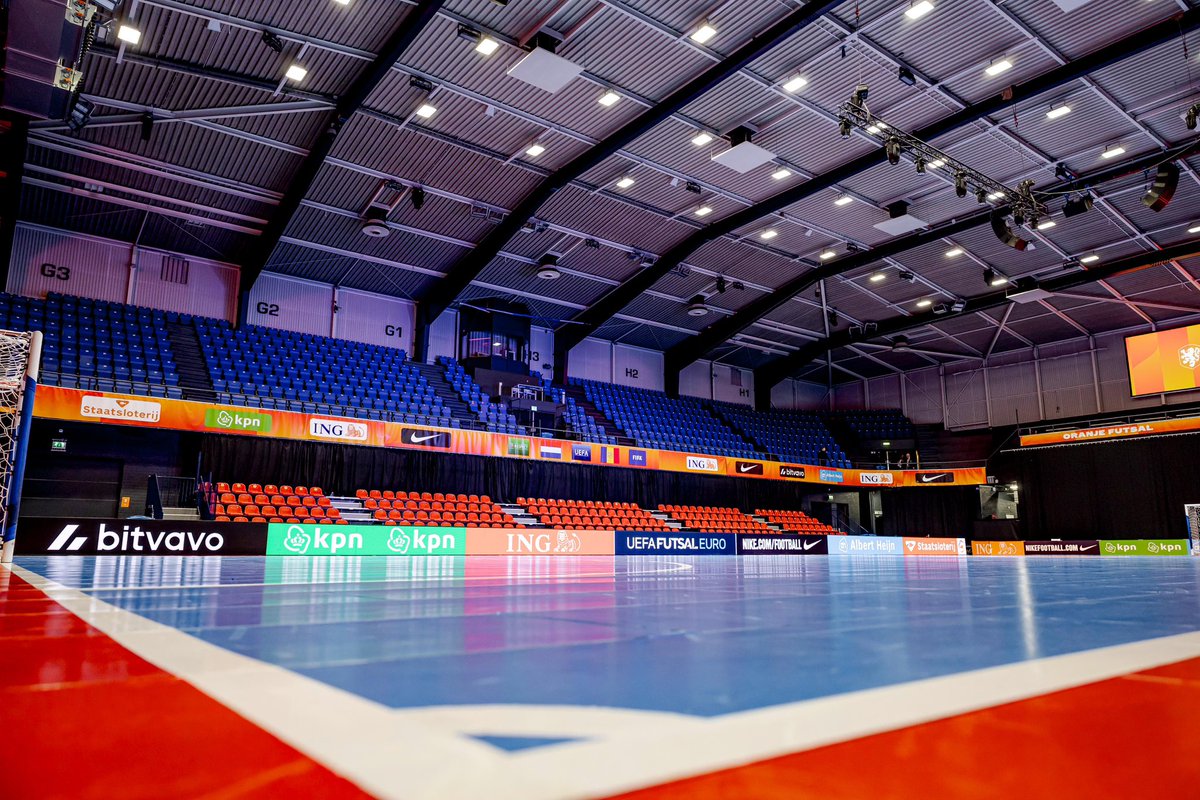 OranjeFutsal's tweet photo. Tonightβs venue: Maaspoort Den Bosch π
#DareToDream #NEDAND https://t.co/nn6dgnkgKQ