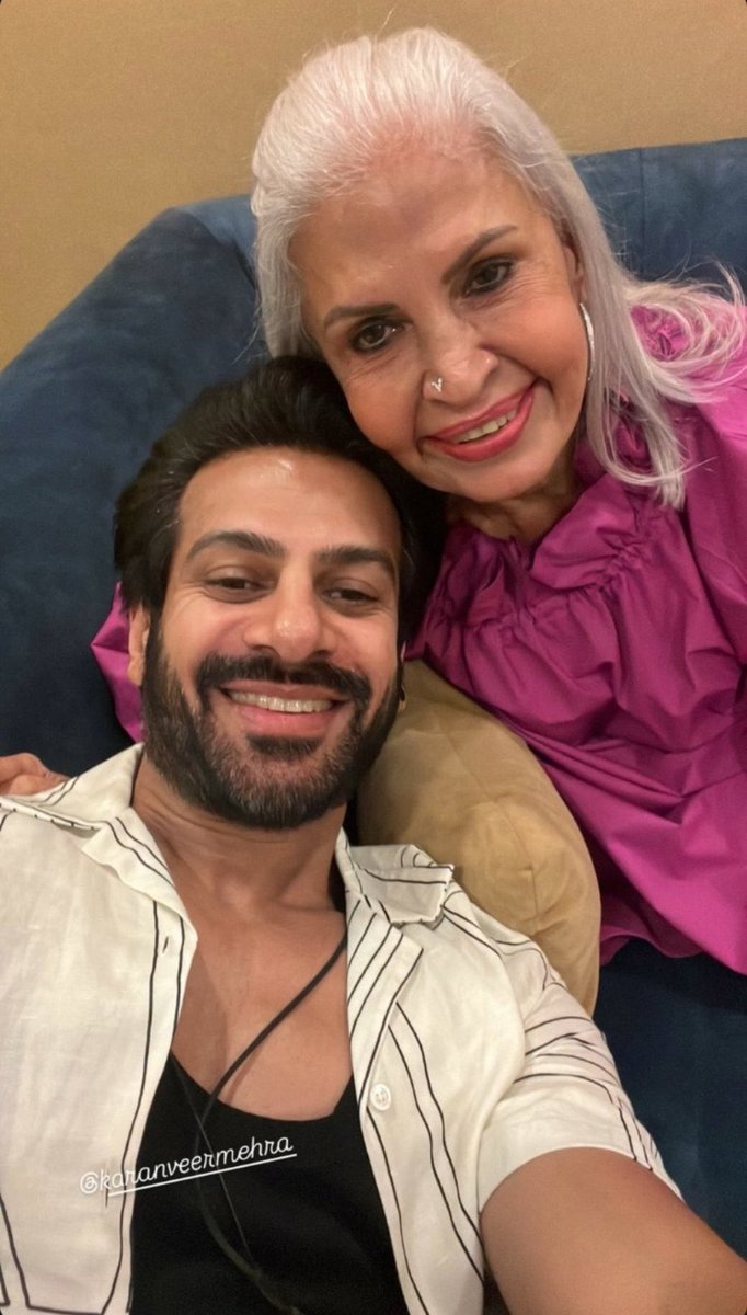 kusumbhutani's tweet photo. #KaranveerMehra with #Sandiipsikcand’s Mom today .
Such Beautiful People ❤️❤️❤️❤️
These Smiles are Precious 🥰 https://t.co/5GqIn2kUs3