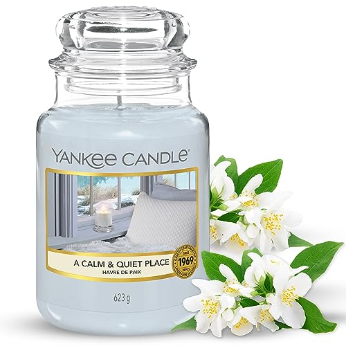 I just received Yankee Candle große Duftkerze im Glas, A Calm and Quiet Place, Brenndauer bis zu 150 Stunden - Große Glaskerze from poffle via Throne. Thank you! throne.com/emeraldmousey #Wishlist #Throne