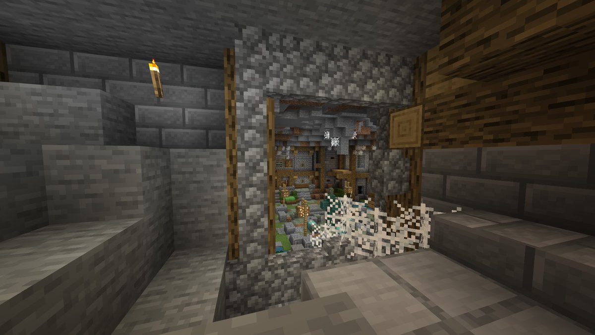 ItsCatmanjoe's tweet photo. Hey everyone I'm happy to announce that I've officially finished converting the classic Minecraft legacy edition mini-games lobby into its abandoned counterpart, which is located beneath the 2017 glide lobby.

#Minecraft #MinecraftConsole https://t.co/pcrAKE30ze