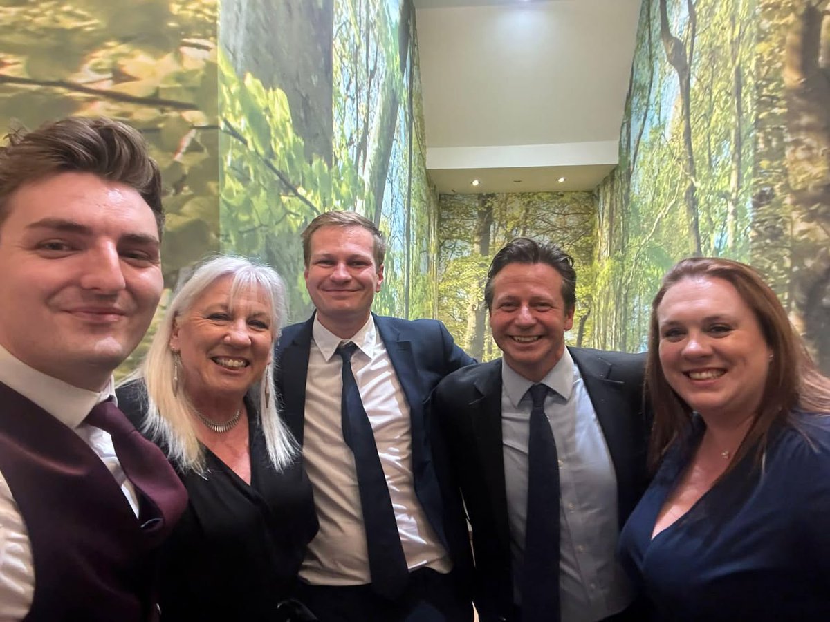 Amanda Solloway (@asollowayuk) on Twitter photo Lovely to see our wonderful <a href="/Conservatives/">Conservatives</a> Chairman <a href="/HuddlestonNigel/">Nigel Huddleston MP</a> with <a href="/JMulhall1993/">Cllr Jamie Mulhall</a>, Cllr Bethan Eddy and friends yesterday Lovely to see our wonderful <a href="/Conservatives/">Conservatives</a> Chairman <a href="/HuddlestonNigel/">Nigel Huddleston MP</a> with <a href="/JMulhall1993/">Cllr Jamie Mulhall</a>, Cllr Bethan Eddy and friends yesterday