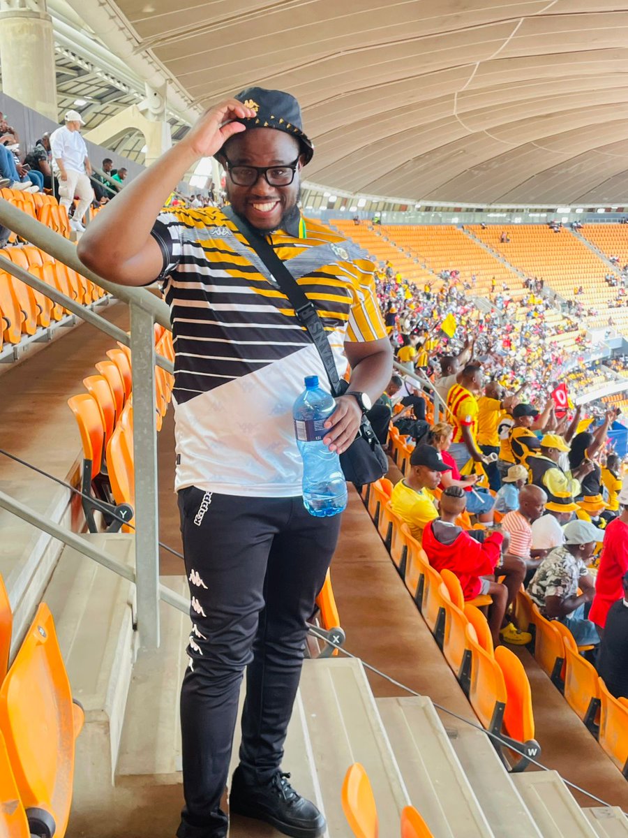 The soweto derby <a href="/Vodacom/">Vodacom</a> <a href="/orlandopirates/">Orlando Pirates</a> <a href="/KaizerChiefs/">Kaizer Chiefs</a> <a href="/Betway_za/">Betway ZA</a> 
#OrlandoPirates