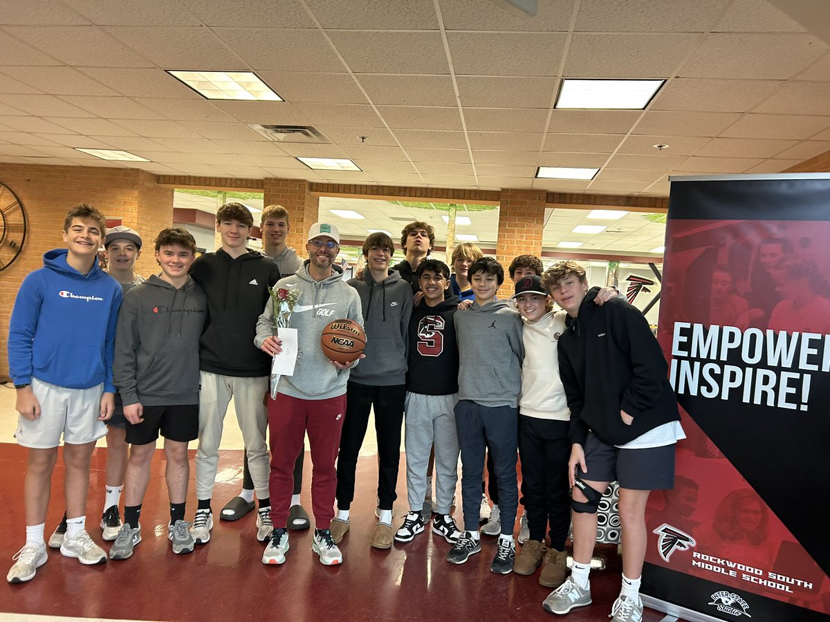 Summit Men's Hoops tweet media