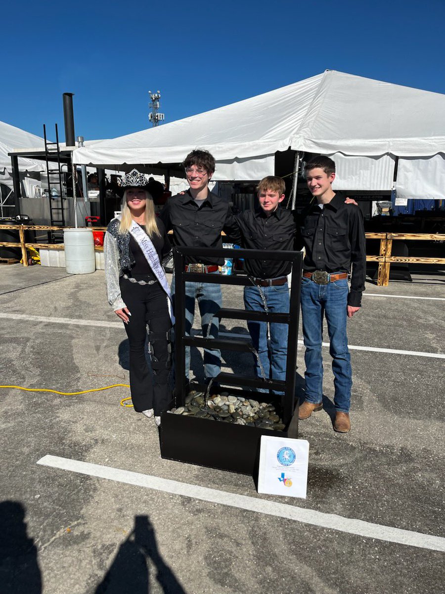KristiVannett's tweet photo. Kingwood @KingwoodFFA AG Mech projects the students created with outstanding results @HumbleISD_KHS @HumbleISD_CTE https://t.co/KEaJfmRLB6
