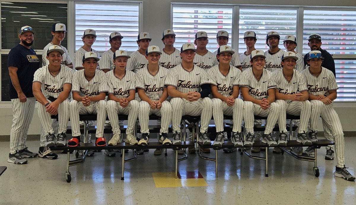 Band of brothers at Media Day 2025 <a href="/hsbnflorida/">HSBNAnt</a> having fun. Let the games begin. @palmertrinity_baseball