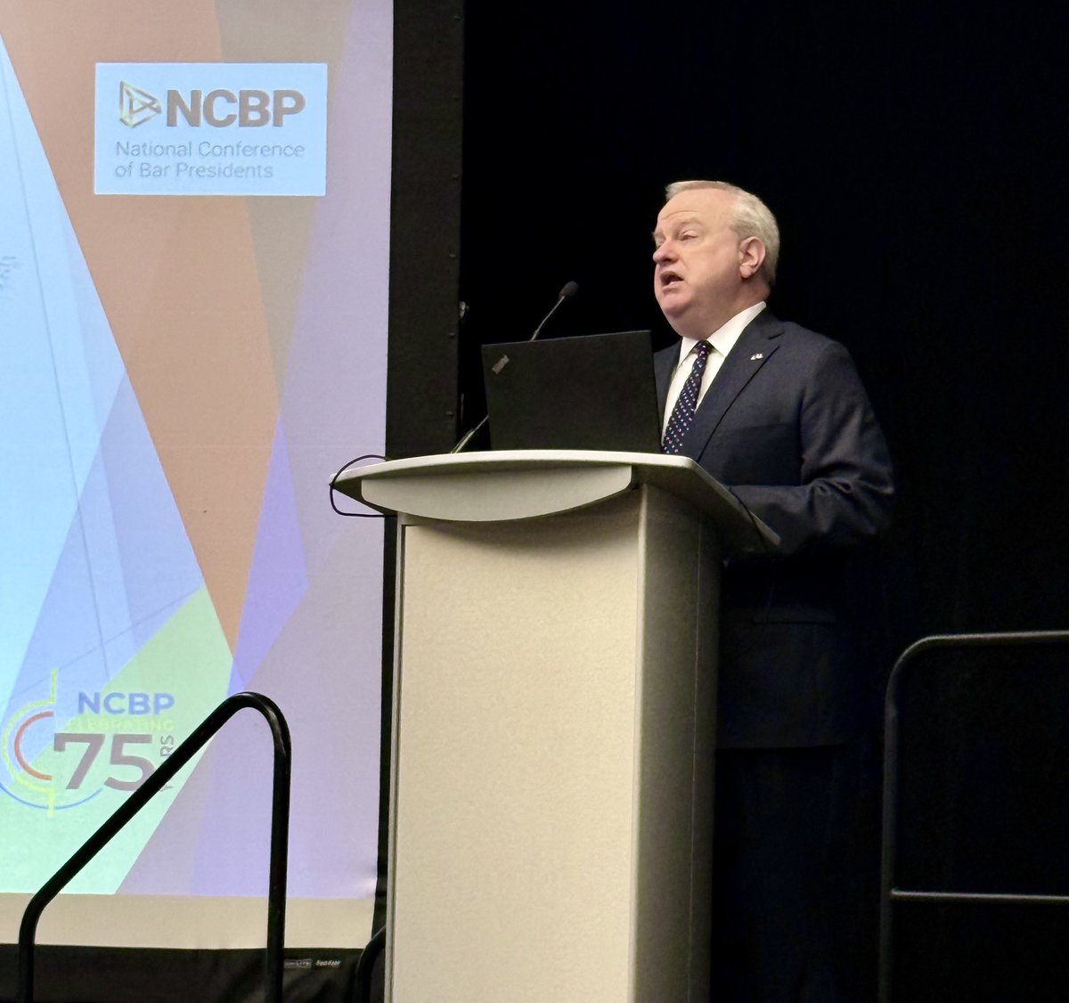 PGVanceII's tweet image. Thanks to @BarPresidents for having me at their 75th anniversary meeting in Phoenix this morning. It was a pleasure to speak about &amp;amp; encourage attendance at the 2025 @ABAesq @ABAGrassroots Day in Washington from April 8-10.