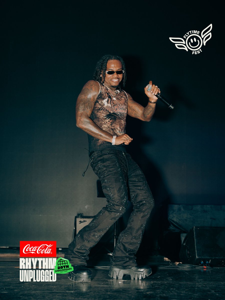RhythmUnplugged's tweet image. They don’t call him the drip god for nothing ✨💦
#RhythmUnplugged #20YearsOfRU #20YearsOfFlytime