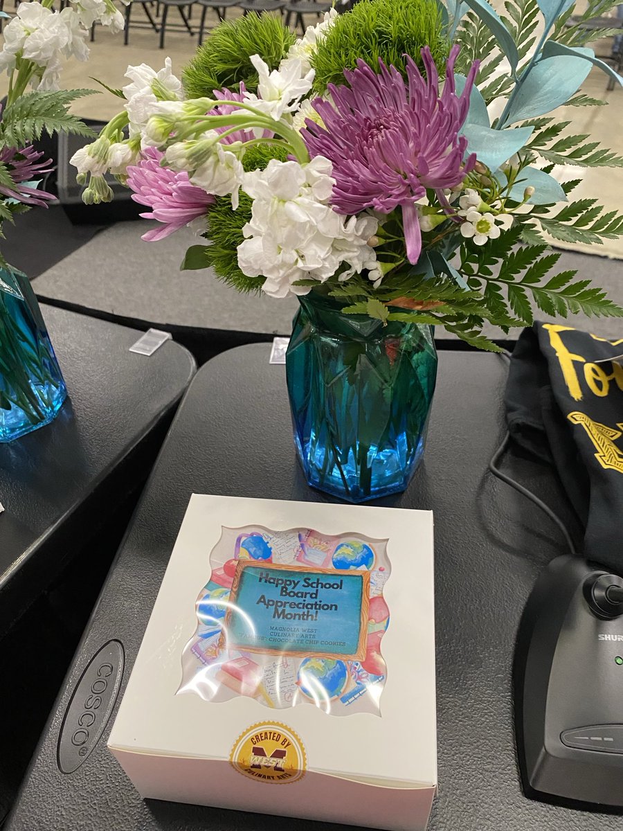 Culinary Arts &amp; Advanced Floral Design shout out!  Your famous chocolate chip cookies were fabulous &amp; the flowers are beautiful.  We love our CTE programs!  Thank you!  ⁦<a href="/Jmorley36/">Jason Morley</a>⁩  ⁦<a href="/MWHS_Culinary/">Abby Laskowski</a>⁩