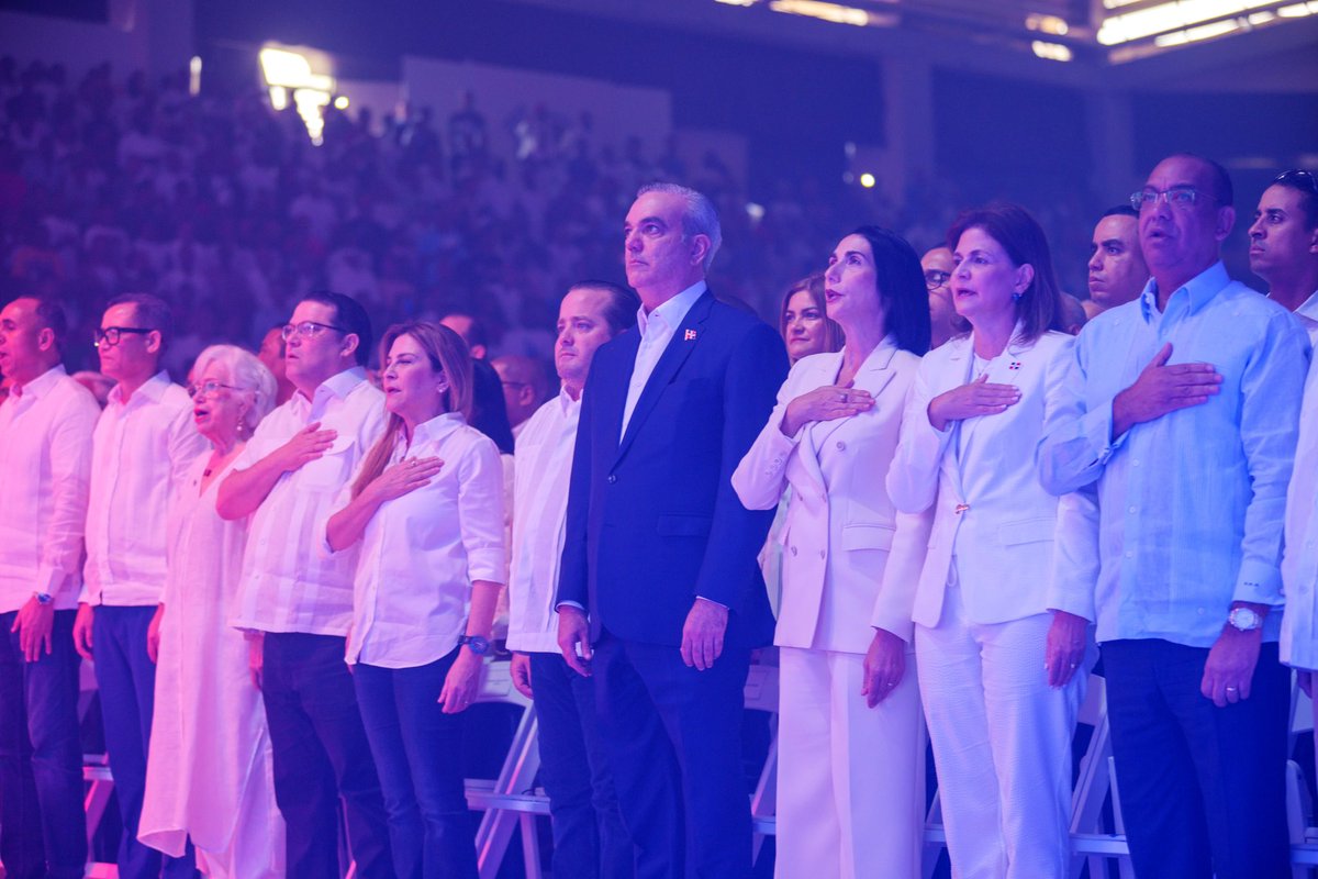 warnaudbisono's tweet image. Una década de compromiso y transformación. Hoy celebramos 10 años del @prm_oficial junto al presidente @luisabinader y nuestra militancia. ¡Vamos por más!

#PorUnMañanaCompartido #PRM10Años