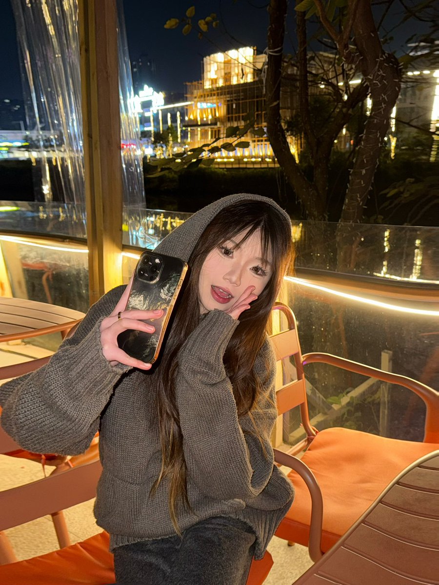 1 (@troyeeone1) on Twitter photo 