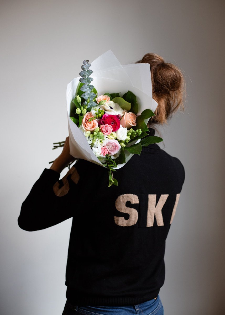 Pre order your flowers for Valentine’s Day: legacygreens.com/collections/va…