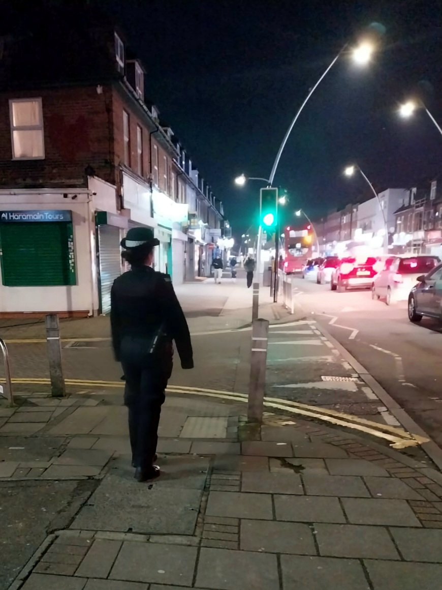 Becontree Police (@mpsbecontree) on Twitter photo Out on Green Lane, engaging with the community, listening to concerns, and sharing crime prevention advice. Working together for a safer neighbourhood! #CommunityPolicing #CrimePrevention <a href="/MPSBarkDag/">Barking & Dagenham MPS</a>
<a href="/essex_crime/">Essex Crime & Surrounding Areas.</a>
<a href="/lbbdcouncil/">Barking and Dagenham Council</a> #Dagenham 1100EA Out on Green Lane, engaging with the community, listening to concerns, and sharing crime prevention advice. Working together for a safer neighbourhood! #CommunityPolicing #CrimePrevention <a href="/MPSBarkDag/">Barking & Dagenham MPS</a>
<a href="/essex_crime/">Essex Crime & Surrounding Areas.</a>
<a href="/lbbdcouncil/">Barking and Dagenham Council</a> #Dagenham 1100EA