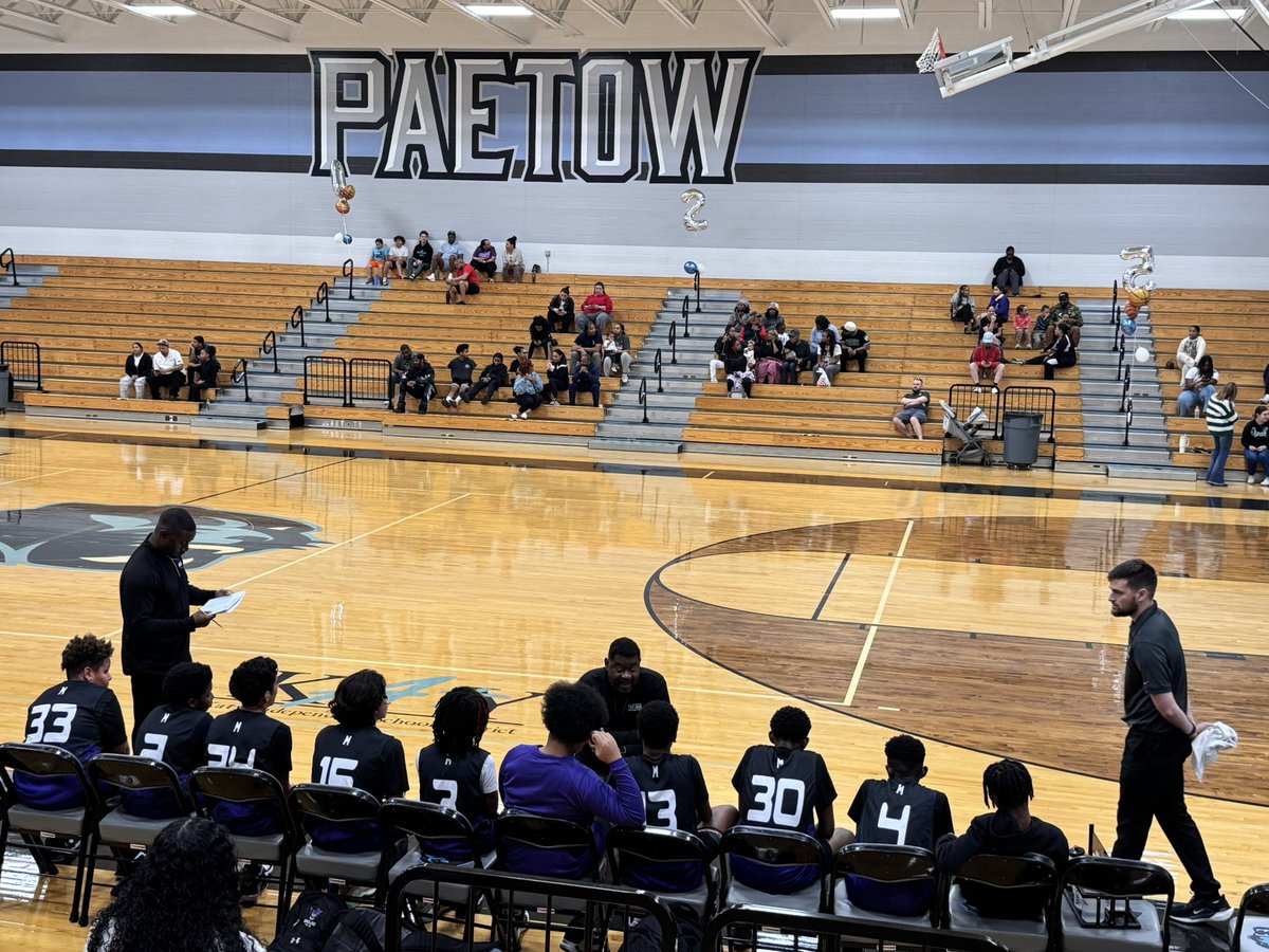 7A Championships happening now!!! @mdjh_panthers are tied at 15 at the half! 

LETS GO PANTHERS 🏆🏀🟣⚫️