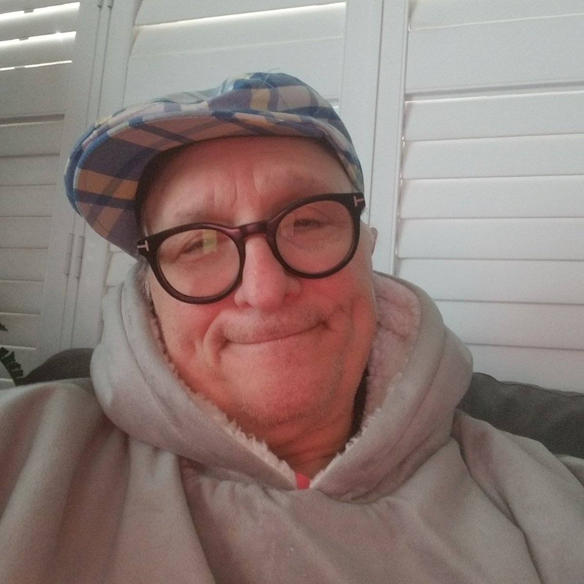 CANCER UPDATE 
I'm so excited about my doctor's appointment.on Tuesday. The things that excite me these days. 💙😎 Finally after 5 months of cancer treatments and severe collateral GI damage I hope to get some answers. YEAH! It's been almost impossible to endure but thanks to