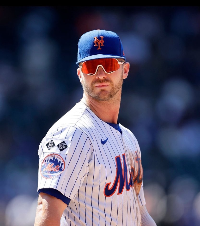 Mets Batflip tweet media