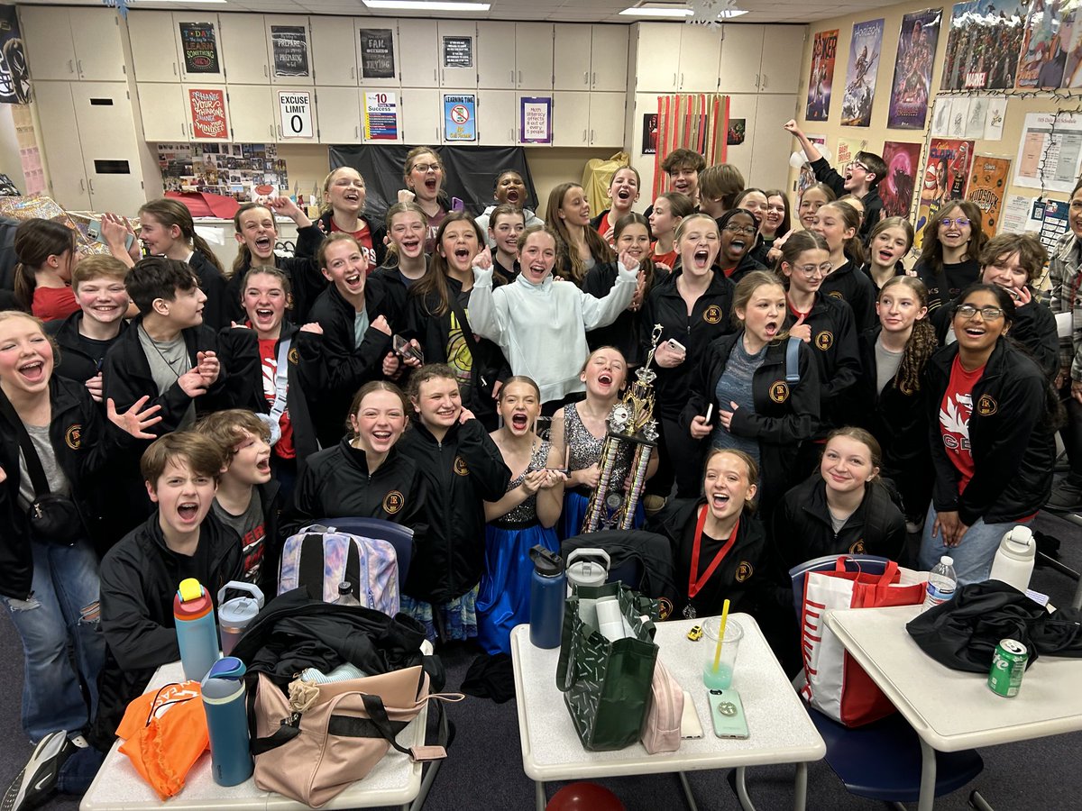 Congratulations to the Golden Harmony, the RJH show choir, for earning Grand Champion honors and Best Vocals at the FHS Fishers Silver Spotlight Show Choir Invitational today!
One Team. One Goal. Student Success.