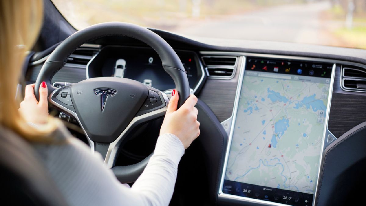 Will your credit card's primary rental car insurance coverage cover EVs? It likely depends on the car you want to rent. #traveltips buff.ly/4hArGqv