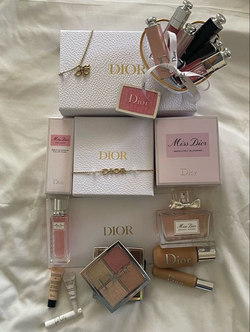 dior >>>