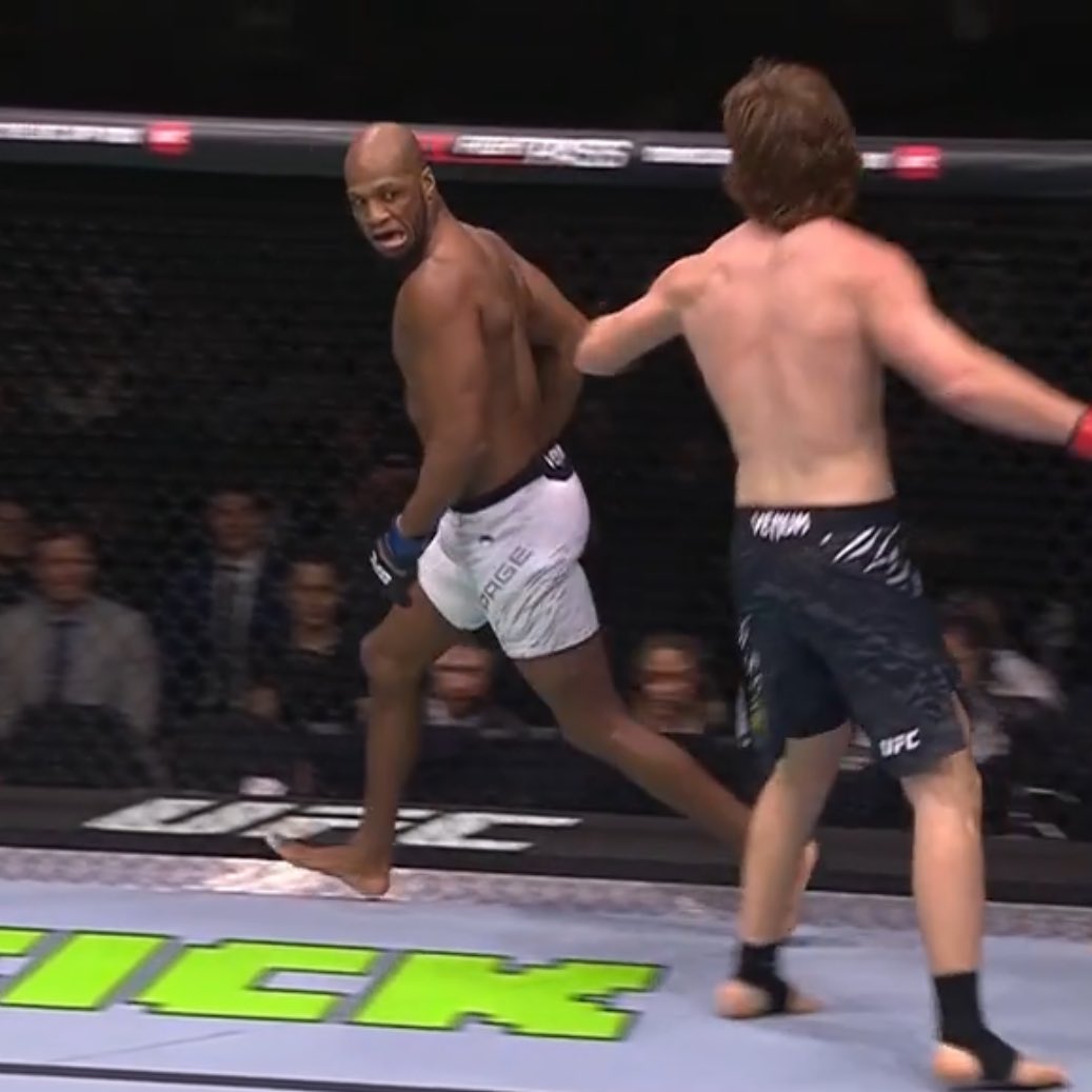 ConOfCombat's tweet photo. #UFCSaudiArabia https://t.co/XfghL1vvVe