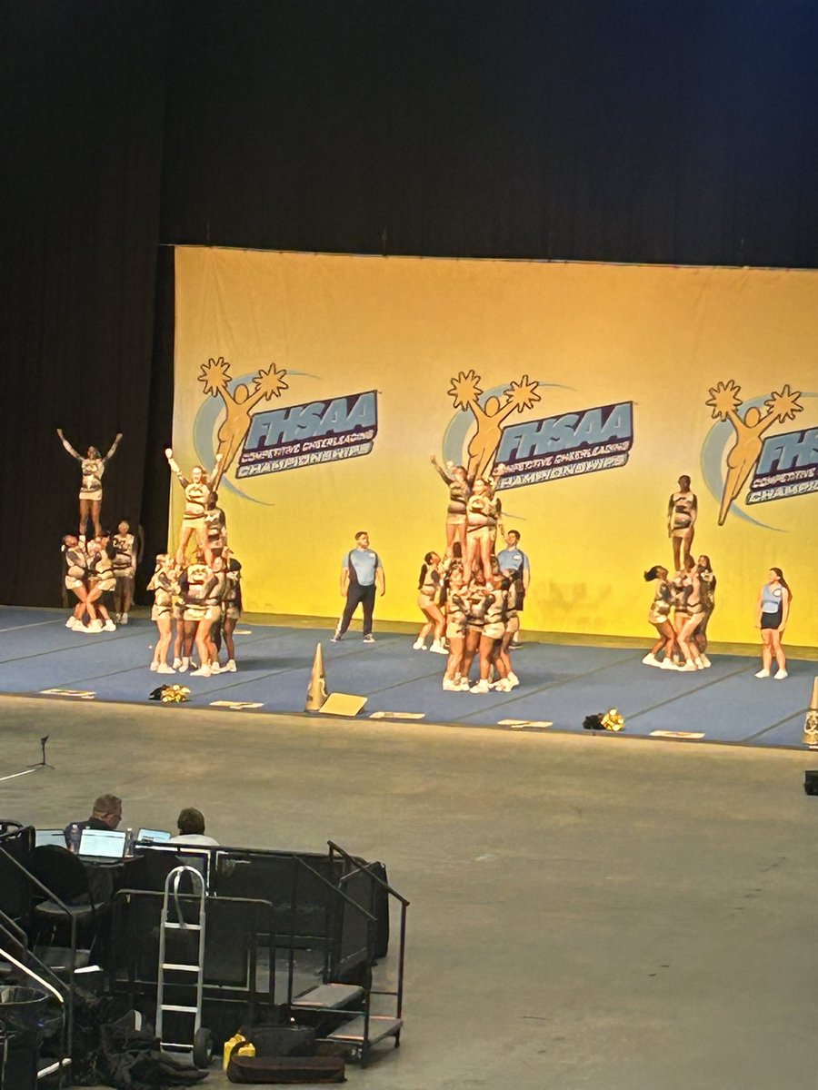 Jon Hoover (@hooverjon) on Twitter photo <a href="/BuchholzHigh/">Buchholz High School</a> <a href="/BuchholzSports/">Buchholz Bobcat Athletics</a>
#FHSAAStateChampionships
#Class2A
#Cheerstates
#BuchholzCheer <a href="/BuchholzHigh/">Buchholz High School</a> <a href="/BuchholzSports/">Buchholz Bobcat Athletics</a>
#FHSAAStateChampionships
#Class2A
#Cheerstates
#BuchholzCheer