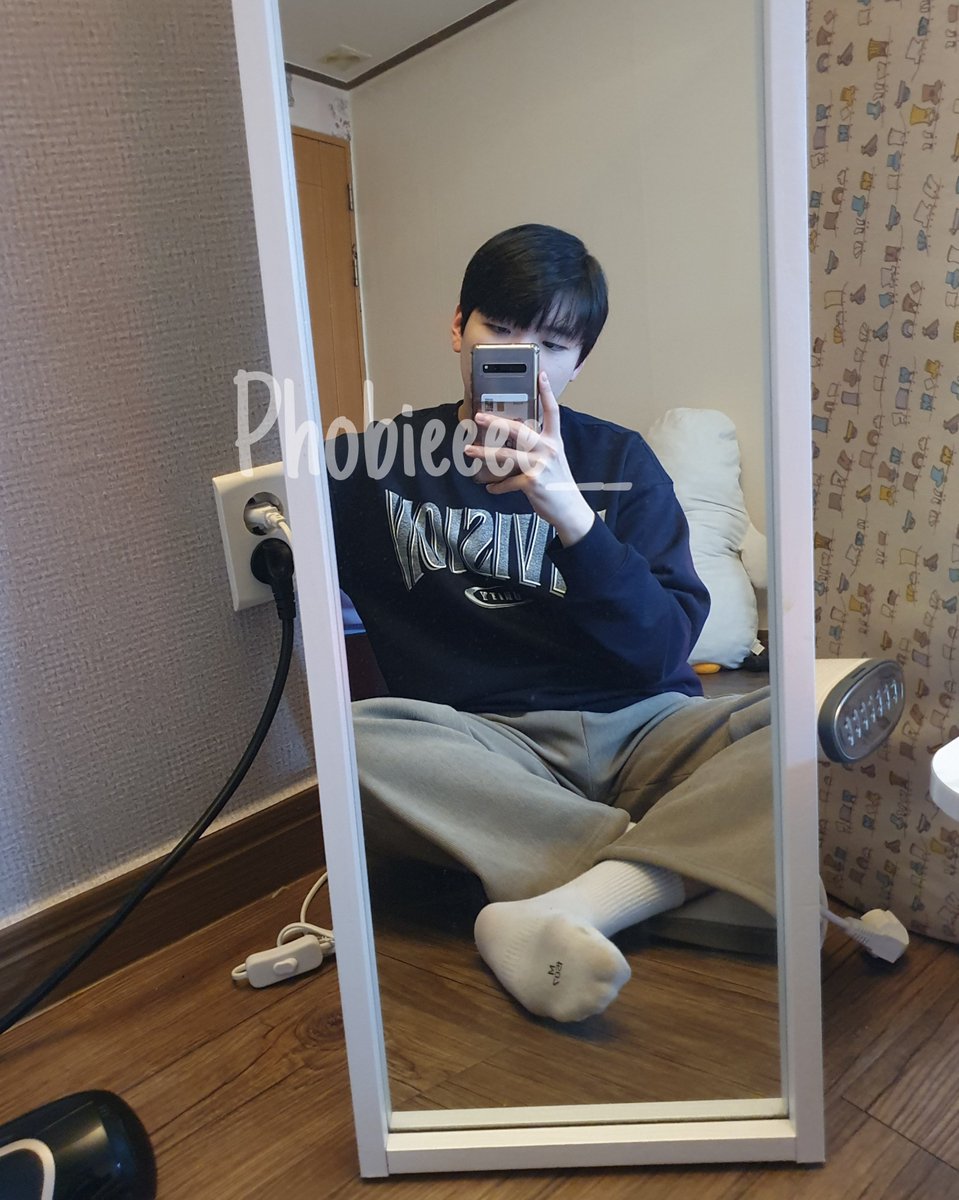 Phobieeee___'s tweet image. 