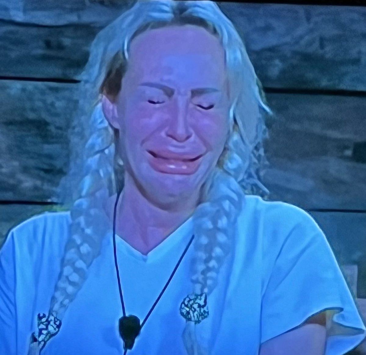 Ich, während alle schon über #IBES diskutieren und bei mir der Stream nicht funktioniert