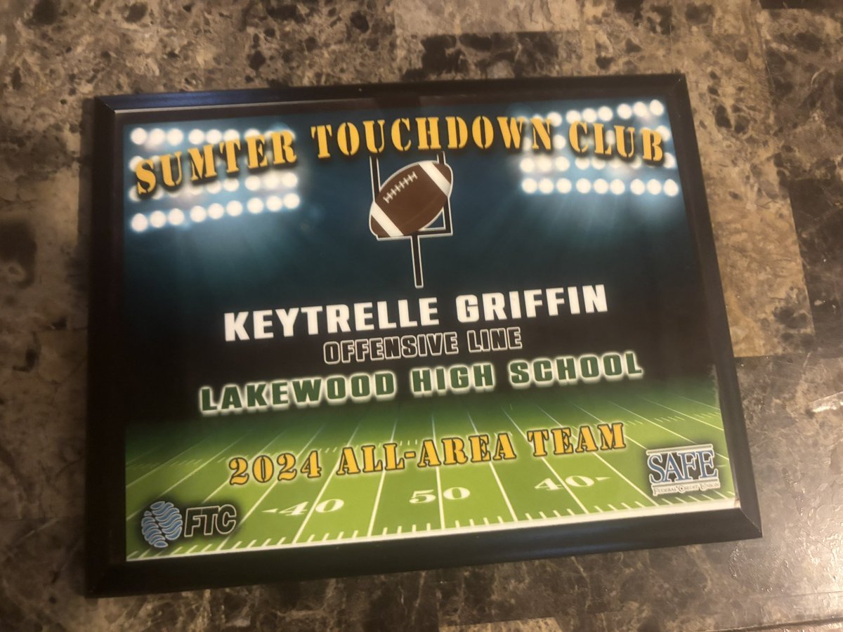 BLESSED 🙏🏾🙏🏾@WillieOfford <a href="/LakewoodFootba1/">Lakewood Football</a> <a href="/HighSchoolBlitz/">High School Blitz</a> <a href="/Coach_Vince_/">Vince Giardina</a> <a href="/CoachMcRae77/">CoachTez</a>