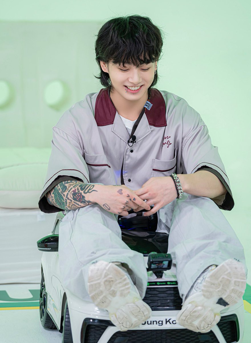 jjkgaIlery's tweet image. cutie patootie ):