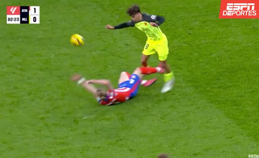 rcdm6191's tweet photo. DÓNDE ESTÁ EL VAR HOY??🤬

#AtletiMallorca https://t.co/jl592lVlAP
