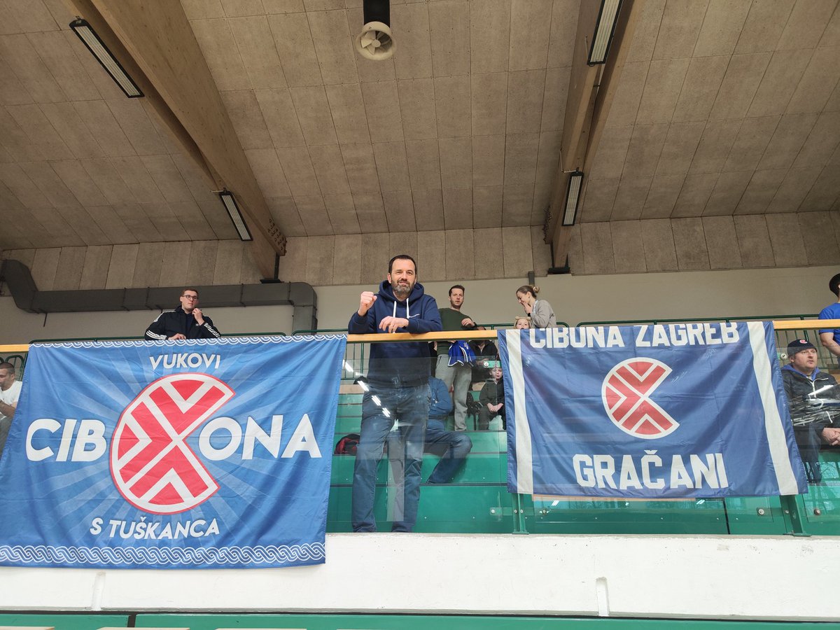 Turko2506's tweet photo. Nosimo pobjedu iz Novog Mesta! 😁
Heja, heja, Cibosi 💙🐺 https://t.co/fBsEMVX90u