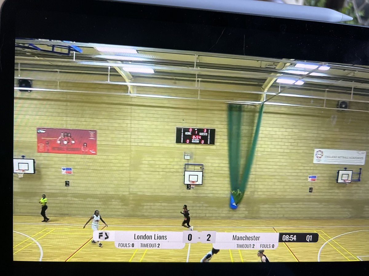 Tk_3540's tweet photo. @SprLeagueBballW @mcrbballw @londonlionsw Wish we could see the game…. https://t.co/nX5ILJMBTk