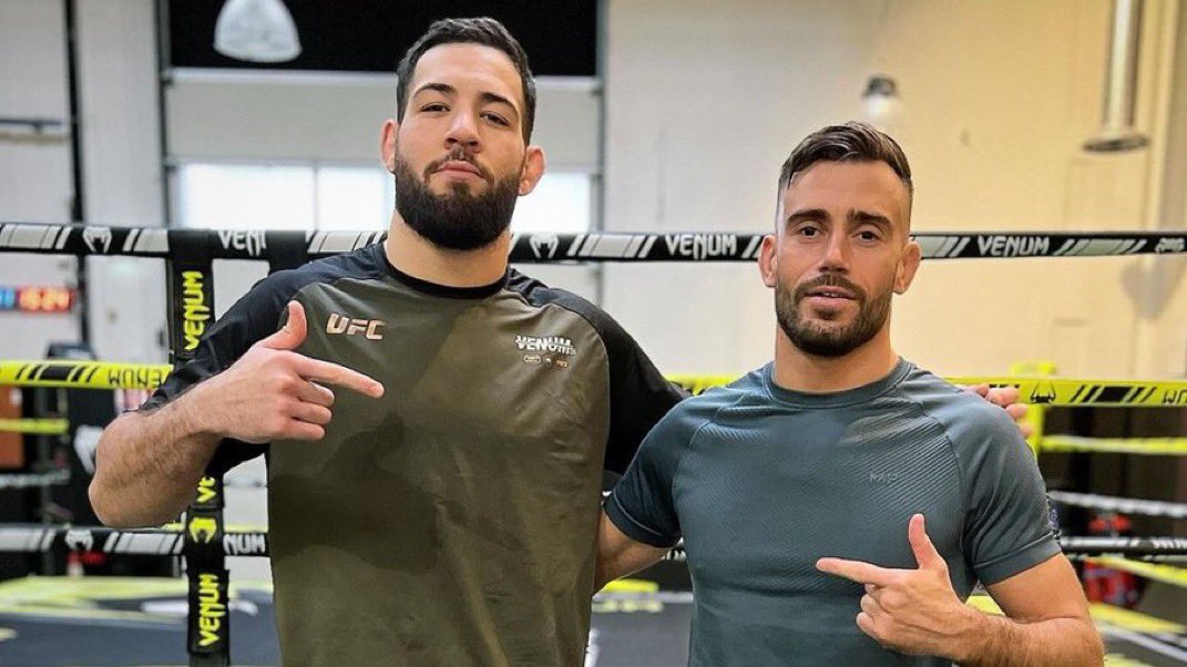 allianceMMA_'s tweet image. Mettez du respect sur ce grand monsieur qu’est Nicolas Ott, il a fait un travail formidable aux côtés de Nassourdine. Après sa défaite face à Strickland, tout le monde le pensait fini, et aujourd’hui, il est aux portes du titre en ayant mis KO Adesanya.
🇫🇷👏🏽