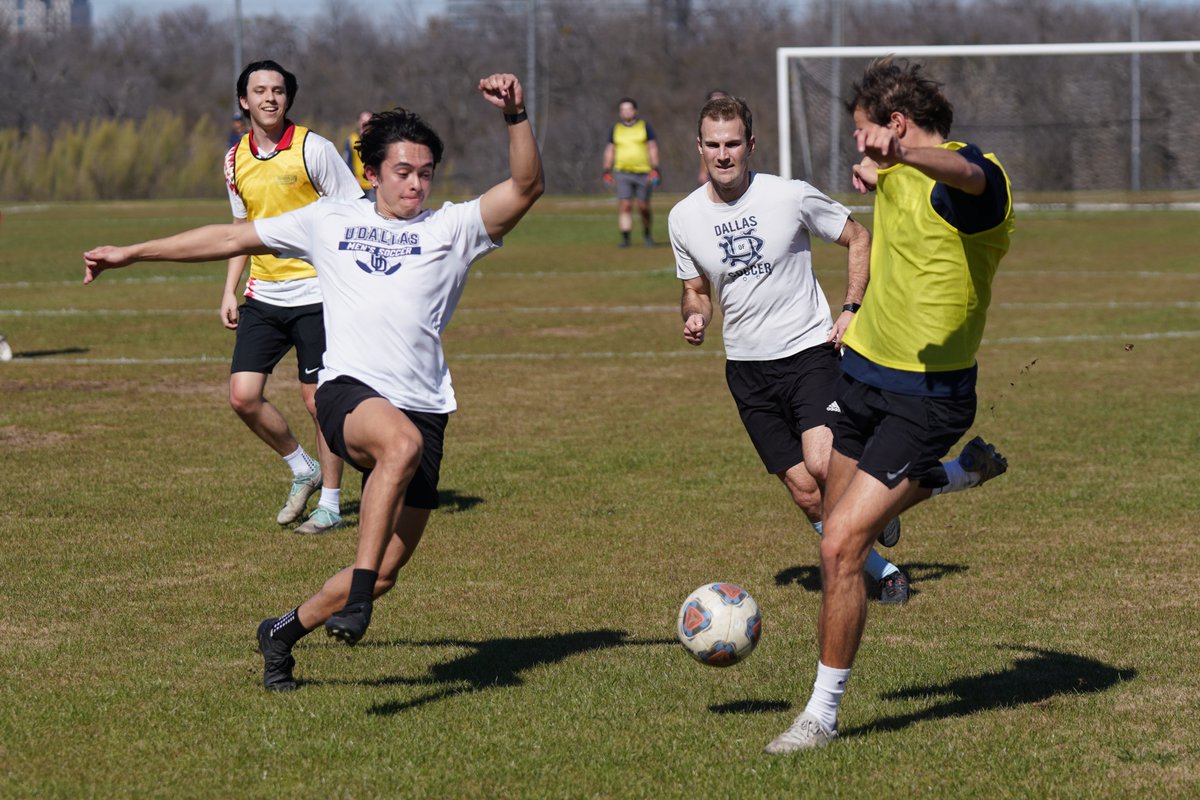 Stills from the 2025 MSoc Alumni Game

#ThisIsHome | #SwordsUp