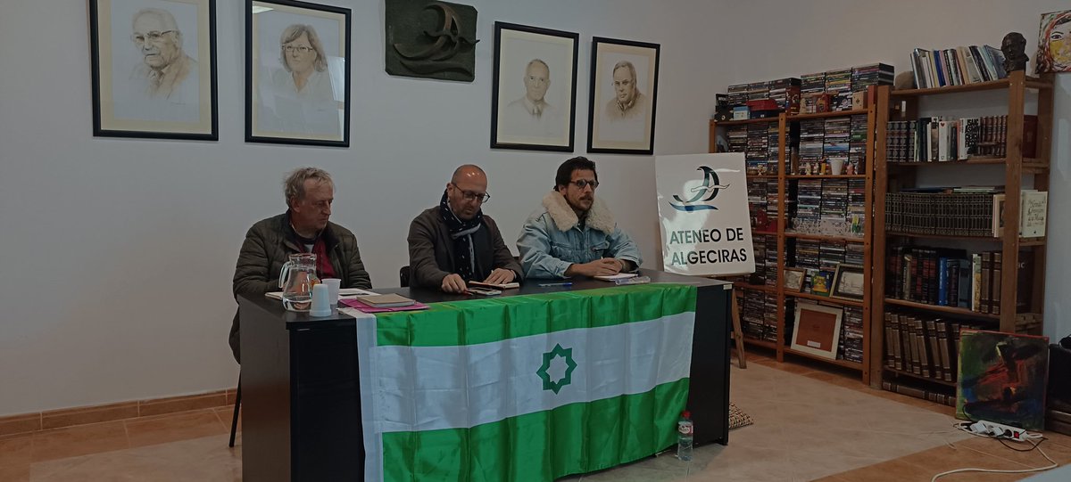 Manué ۞ tweet media