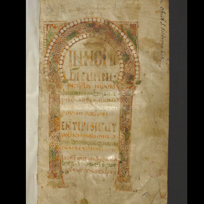 Hoy es la festividad de San Isidoro de Sevilla.

¿Lo celebramos con la página inicial de una de sus obras más universales?

Sí, nos referimos a las "Etimologías", que os traemos en una copia merovingia del s. VIII procedente de Corbie (Francia).

<a href="/kbrbe/">KBR</a> opac.kbr.be/LIBRARY/doc/SY…