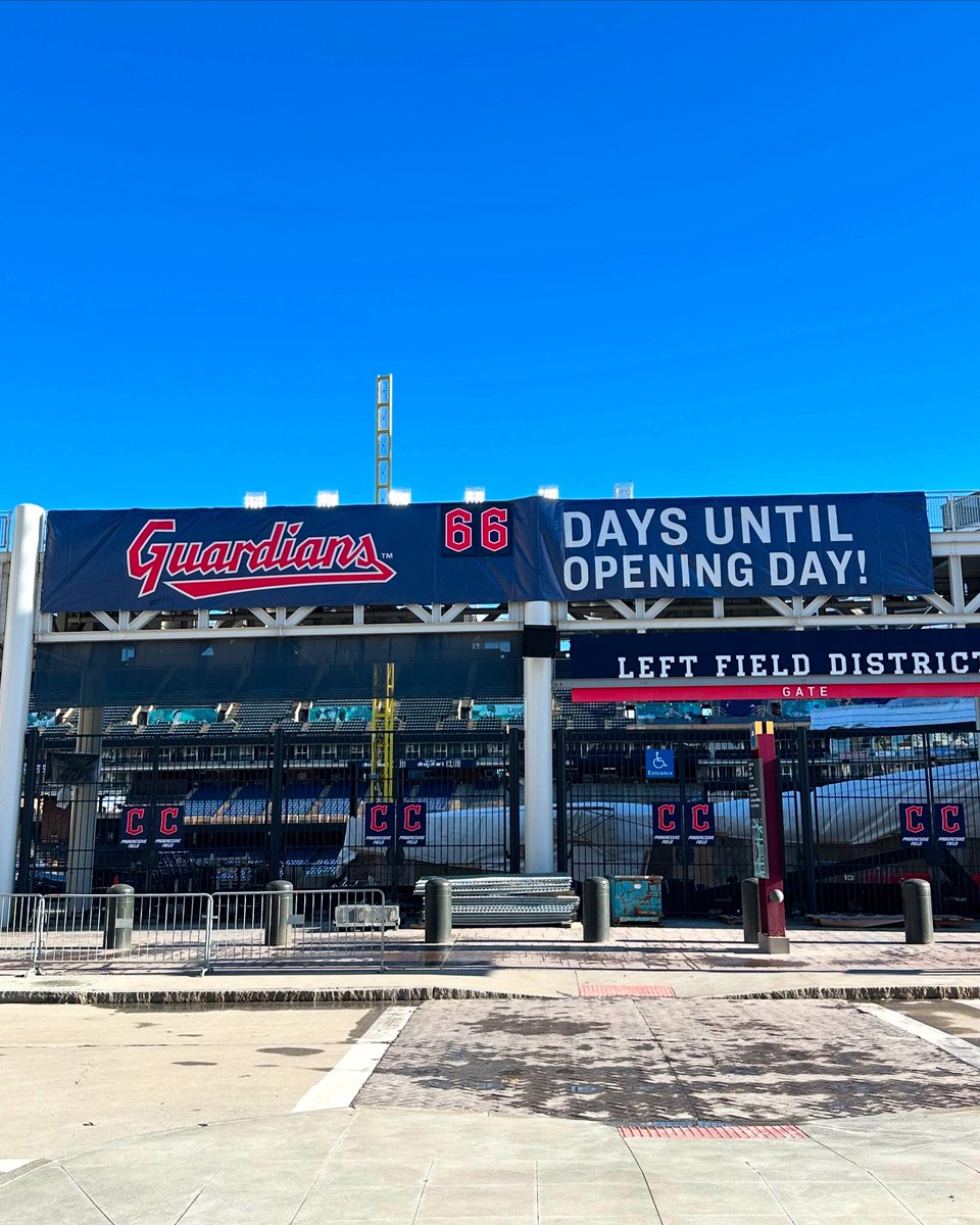 CleHotDogs's tweet image. The countdown to Opening Day banner is our Punxsutawney Phil… BUT BETTER! 🌞⚾️