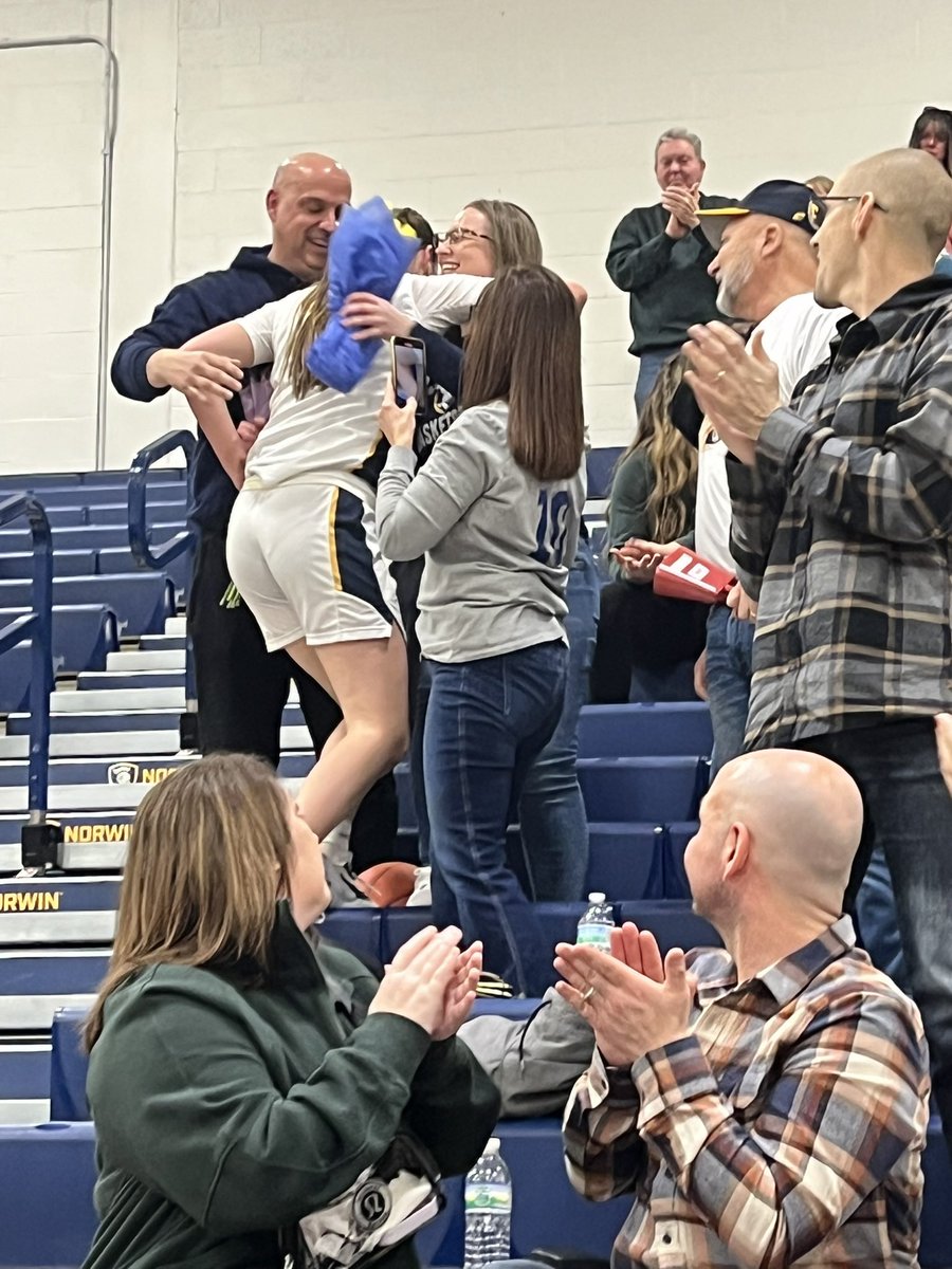 Norwin Girls Basketball tweet media