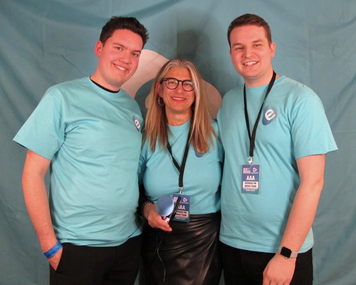 Portsmouth’s Express FM (@expressfm) on Twitter photo 🎸 LIVE NOW: <a href="/nonineeds/">Noni Needs</a>, <a href="/Ryancable3/">Ryan Cable 🏳️🌈</a> & Corey White are live and keeping the <a href="/IceBreakerUK/">Icebreaker Festival</a> vibes going with another two hours live from the festival with a whole host of more interviews!
📻 93.7 FM & DAB
💻 Visit our Website
📱 Download our App
🗣️ “Play Express FM” 🎸 LIVE NOW: <a href="/nonineeds/">Noni Needs</a>, <a href="/Ryancable3/">Ryan Cable 🏳️🌈</a> & Corey White are live and keeping the <a href="/IceBreakerUK/">Icebreaker Festival</a> vibes going with another two hours live from the festival with a whole host of more interviews!
📻 93.7 FM & DAB
💻 Visit our Website
📱 Download our App
🗣️ “Play Express FM”