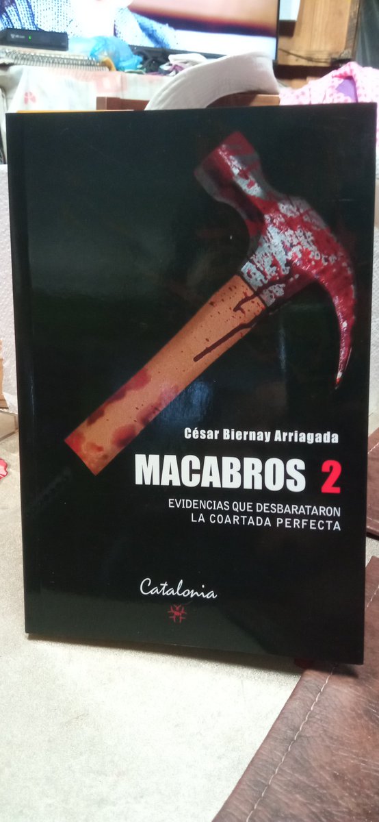 joselitro1000cc's tweet photo. Terminé el 1er ejemplar #macabros del gran @CesarBiernay editorial @Catalonialibros 

AHORA voy por macabros 2
Desde #colina 
Veremos qué tal las historias donde las evidencias desbarataron la coartada perfecta.
#Santiago #chile 
En #Febrero inicio leyendo a cesar!!! https://t.co/uFHNc7MxNP