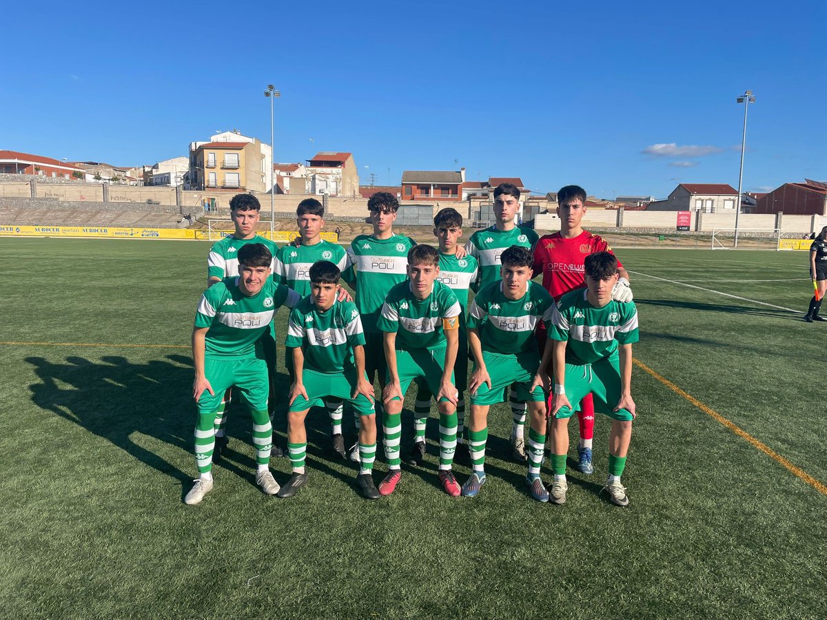 #JUVENILES

💪🏻 SOIS MUY GRANDES!!! 

Trabajadísima victoria de los de Fernando, Diego y Jorge frente al <a href="/CastueraCd/">𝗖.𝗗. 𝗖𝗔𝗦𝗧𝗨𝗘𝗥𝗔 𝗦.</a> 

💚 Partidazo de todo el equipo y primera victoria del año!! A seguir trabajando.

CD CASTUERA 2 - 3 UDFDC

⚽️ Diego
⚽️ Dani
⚽️ Baset

#VolverACrecer