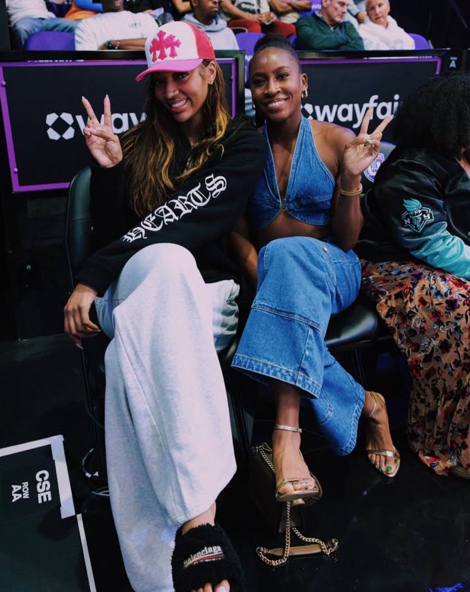 BARBIE X COCO.💕

#WNBA