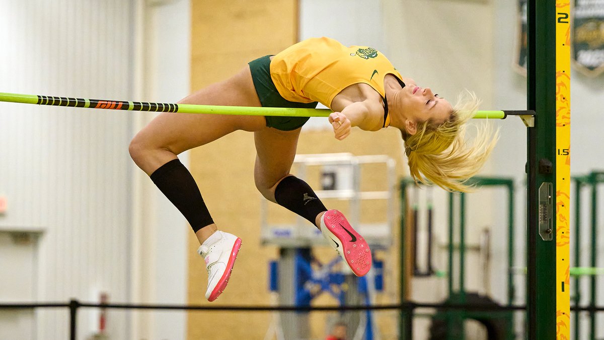 Adison Sagaser cleared an indoor personal-best of 5-03.00 (1.60m) in the high jump at UND.